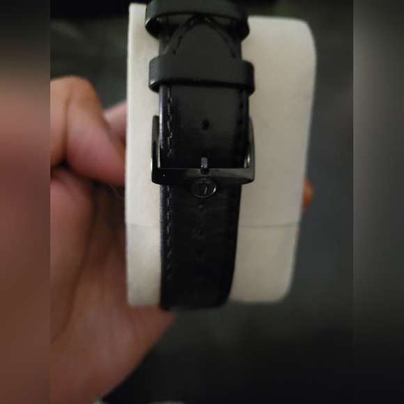 Bulova Diamond Dial Watch for Men - Picture 6 of 6